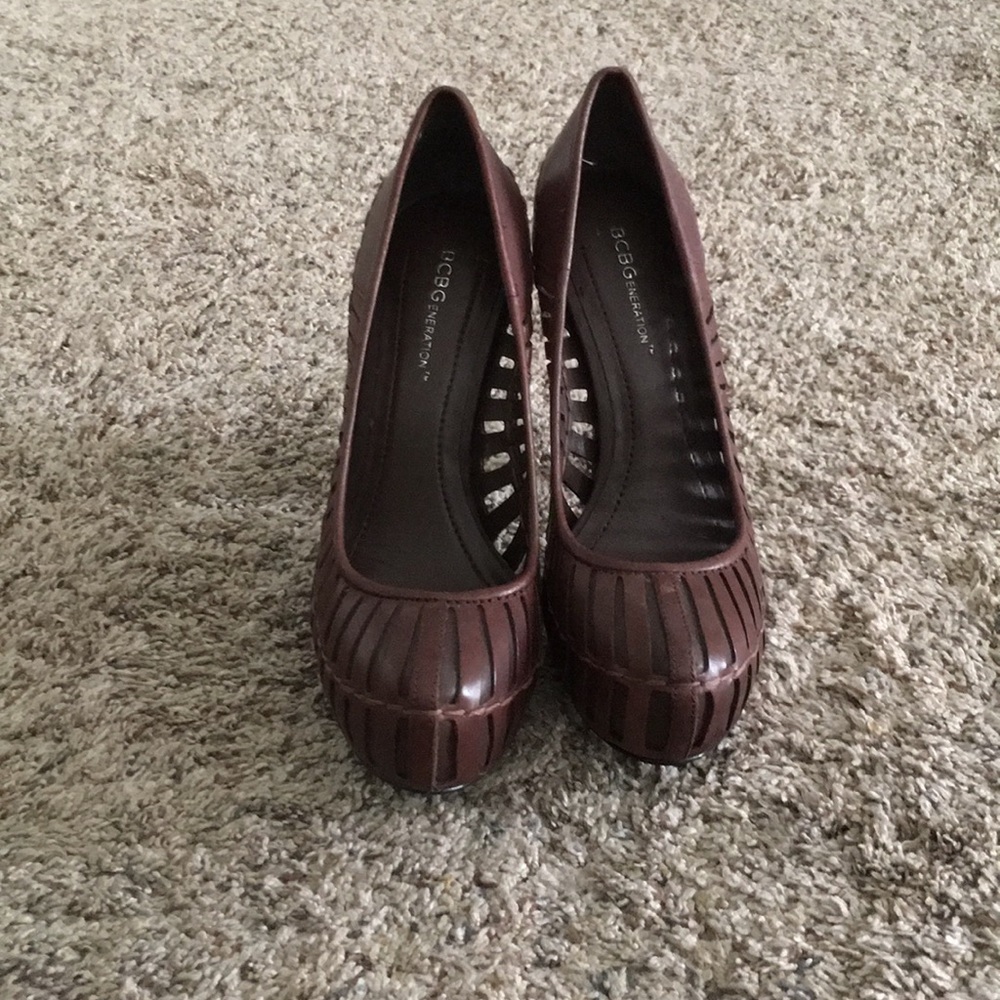 BCBG shoes